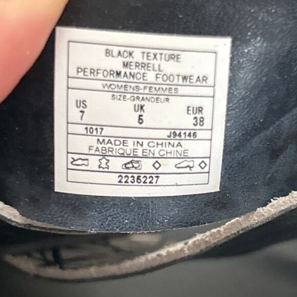 Merrell Women’s 7 Around Town White Black Leather Strap Sandals New - Picture 8 of 8